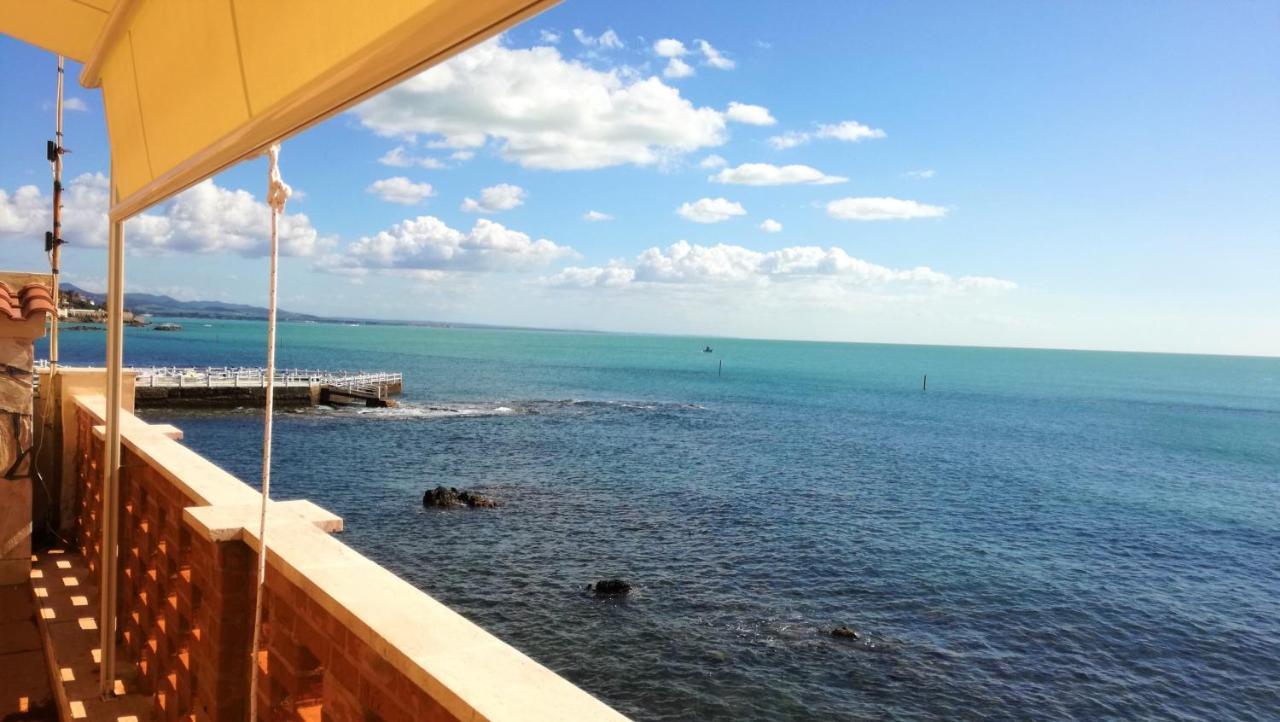 On The Sea Santa Marinella Exterior foto